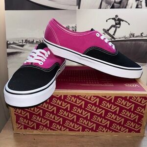 Vans Authentic Multiple Sizes